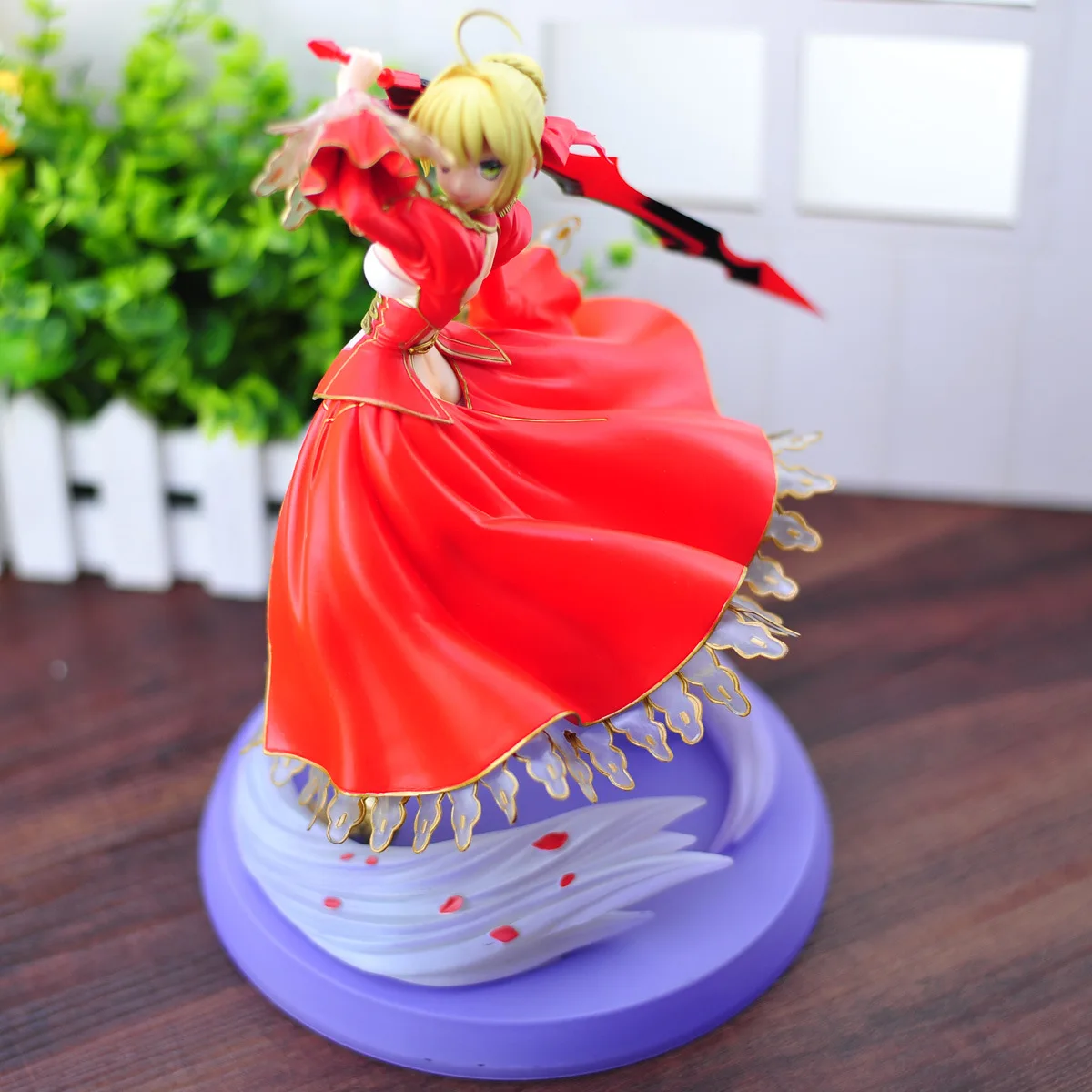Экшн фигурка Новинка "судьба" Stay Night Extra Red Saber Lily из ПВХ масштаб 1/8 23 см T30|pvc