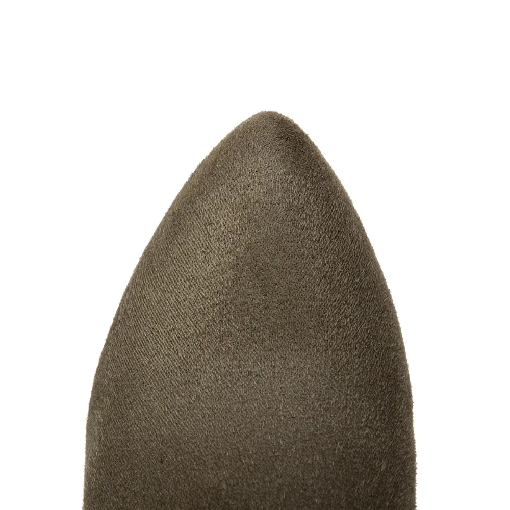 8U6A3489