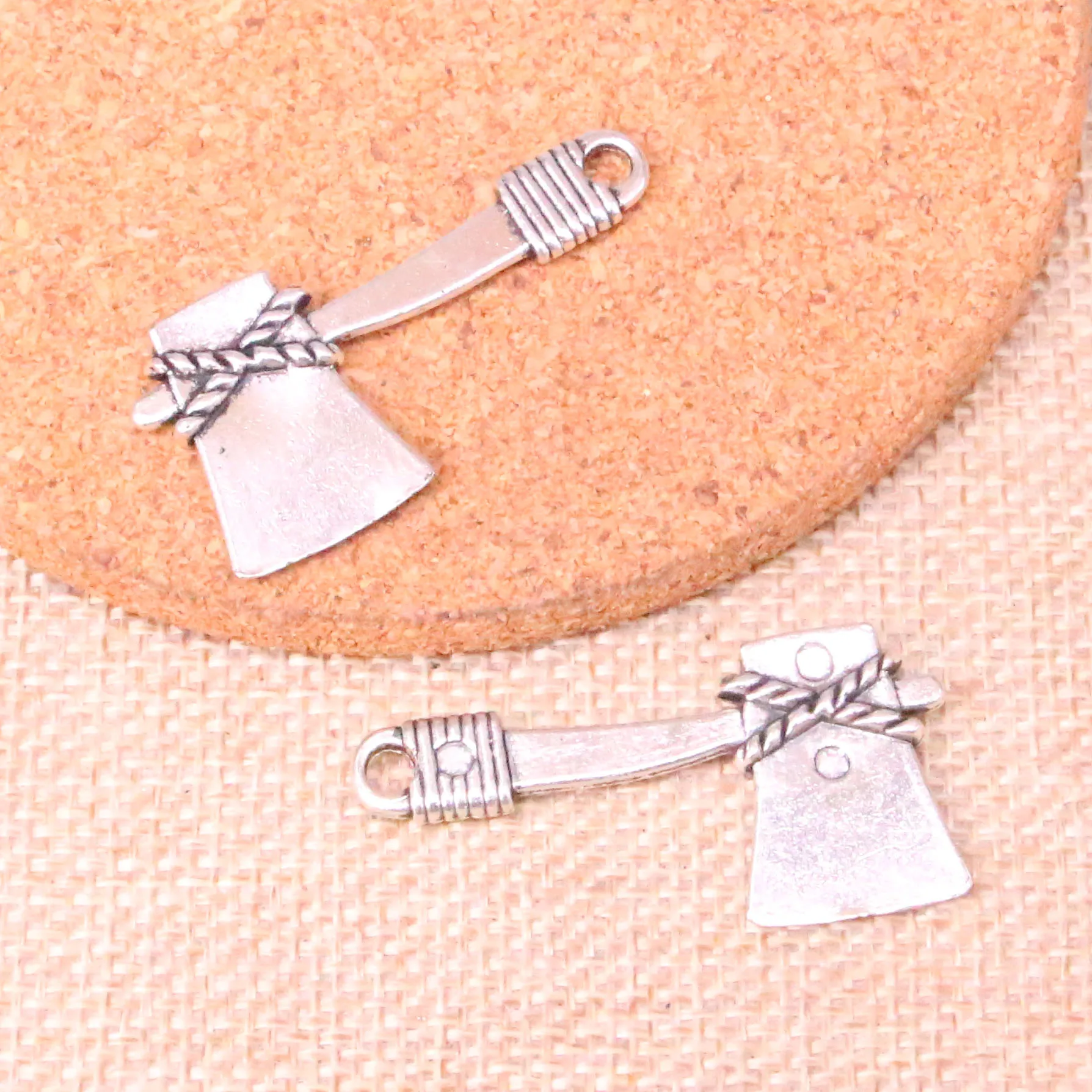 5pcs Wolf Charm Tibet silver Charms Pendants DIY Jewellery Making crafts