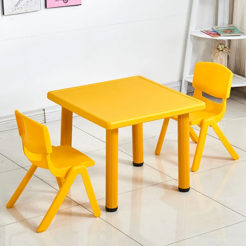 plastic table and chairs