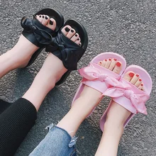 Lazo de seda de Diapositivas Verano de Las Mujeres Zapatos de Playa Mujer Sin Piel Rihanna Bohemia Chanclas Señoras Sandalias Zapatillas Planas de Los Talones