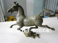 

001364 Chinese bronze ancient statues Horse running on the clouds Han Dynasty antique