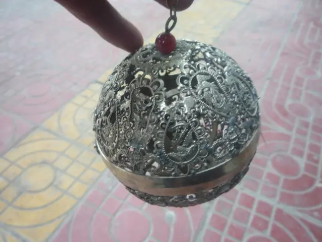 

Collectable Old Qing Dynasty Silver Dragon Incense Stove\Censer, sphere ,Crafted exquisite,free shipping