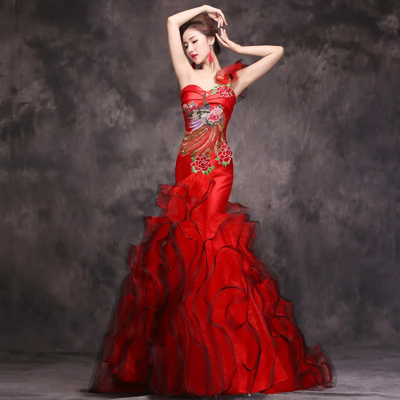 Благородный женский цветок и Феникс Cheongsam классическое длиной до пола