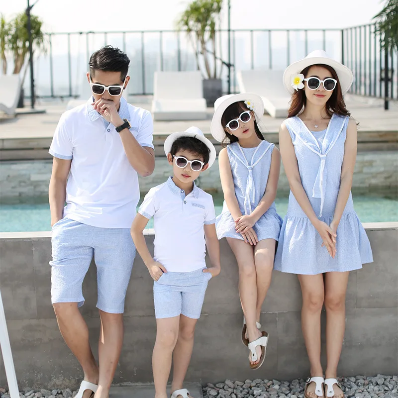

Mother Father Baby Matching Clothes Family Outfits Mom and Aughter Dress Bow shirt Beachwear Bohemian Style Mommy and Me Clothes