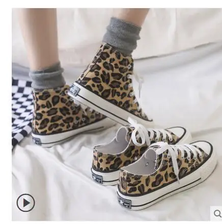 

Canvas Shoes Woman Fashion Women Flats Sneakers Casual Female Shoes Leopard Flat Lace-Up High-Top Women Boots Gril Student Shoes