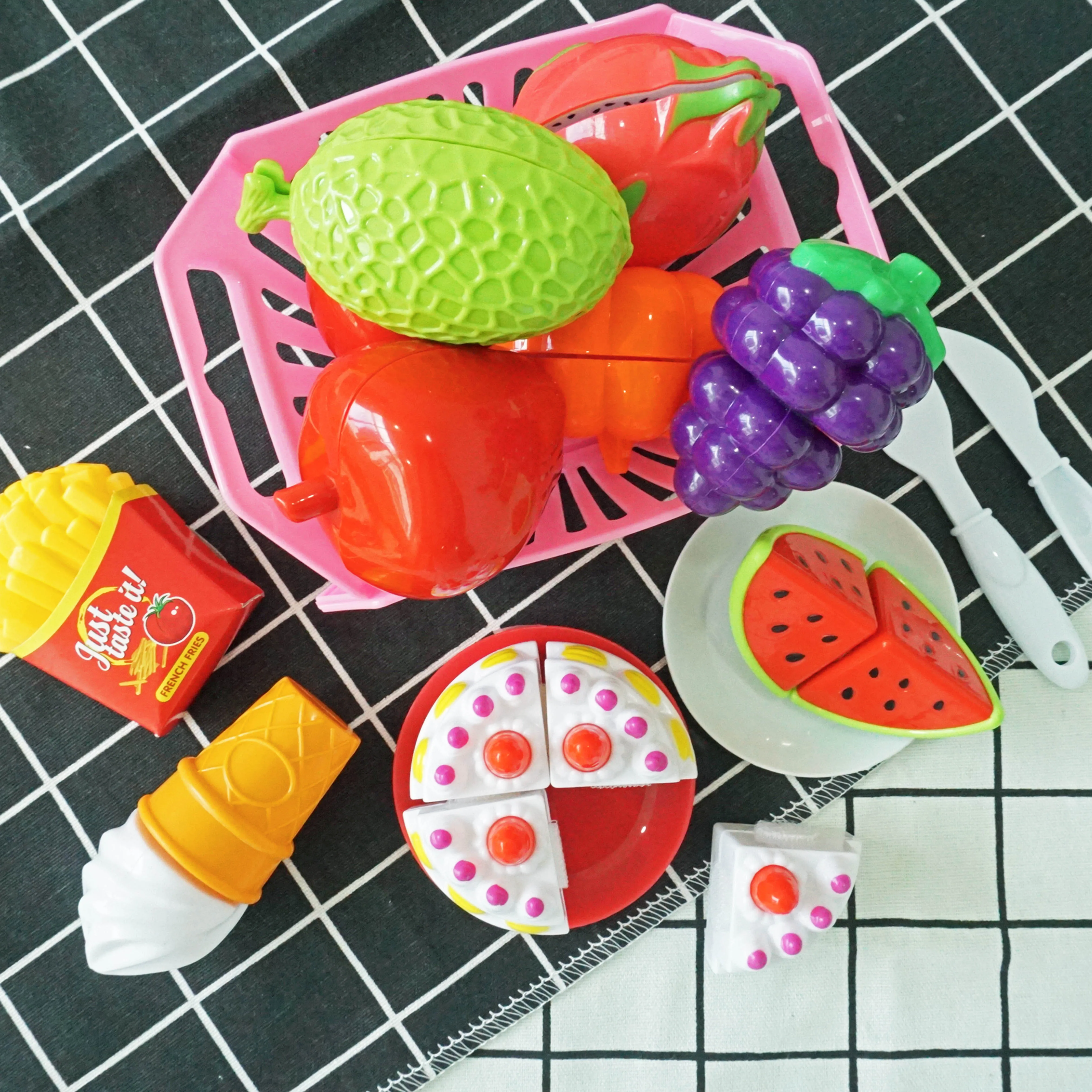 

Free Combination Toys Fruit Vegetable Food Miniature Kitchen Cutting Sets Reusable Pretend Kitchen Role Play Toys Children Gifts