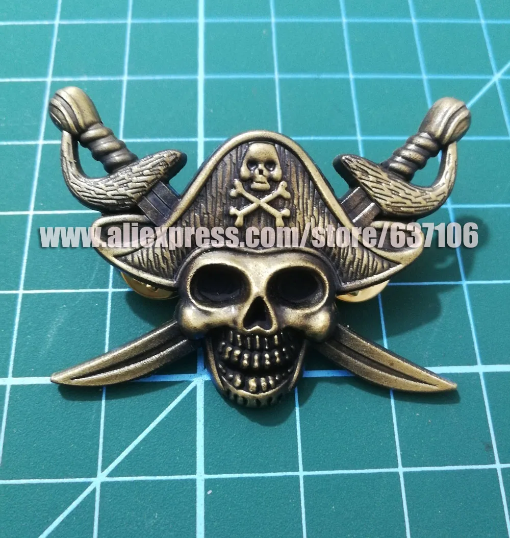 MOTORCYCLE BIKER PIRATE PINS BROOCHES FOR JACKET VEST SHOES BAG BELT GARMENT BADGES HAT MOTOR SKULL BUCKLES | Дом и сад