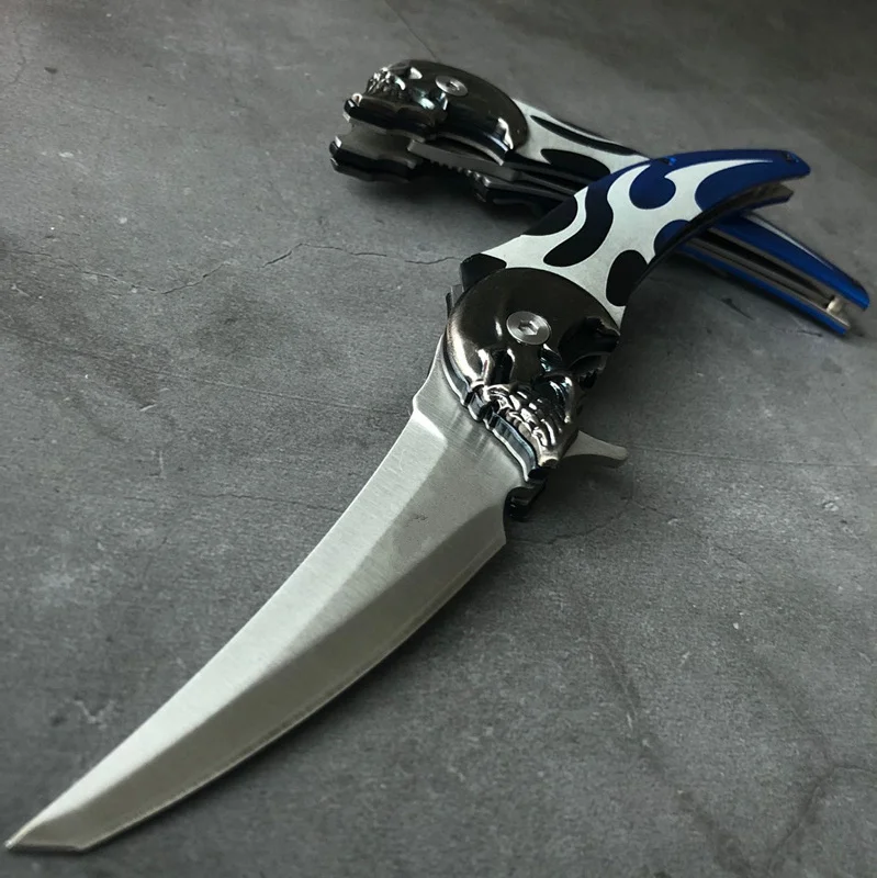 Online Cuchillo táctico de bolsillo plegable cuchilla de acero inoxidable cabeza de calavera fantasma Camping EDC herramientas de supervivencia al aire libre cuchillos de caza regalo