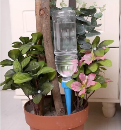 

4Pcs/Set DIY Automatic Plant Waterer Accessories Water Seepage Device for potted plant Self Watering Club AS SEEN Tool.