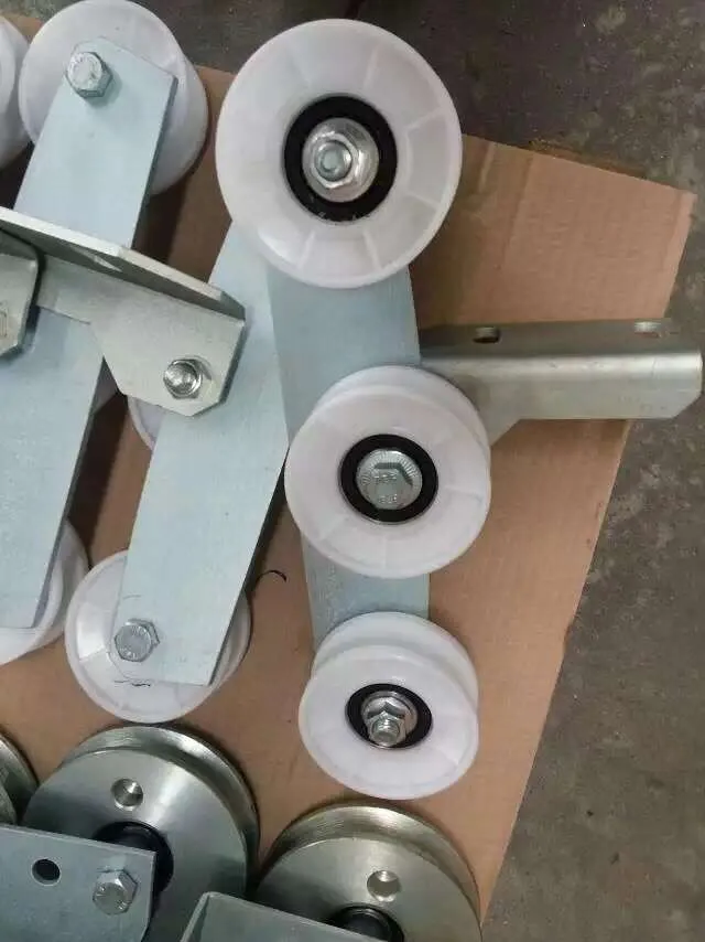 

Escalator roller group SVH268137