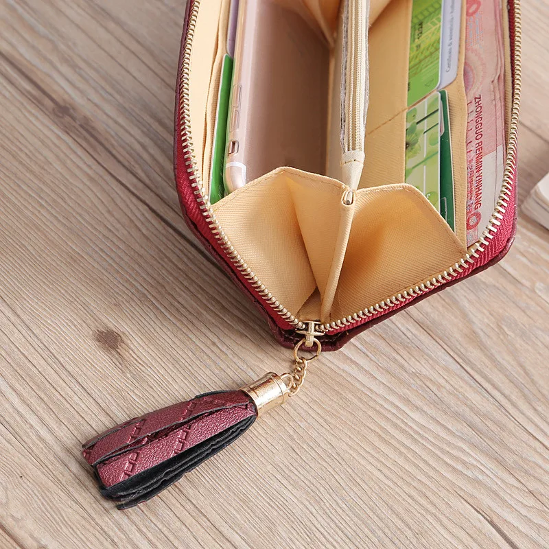 4282157935_1853473780