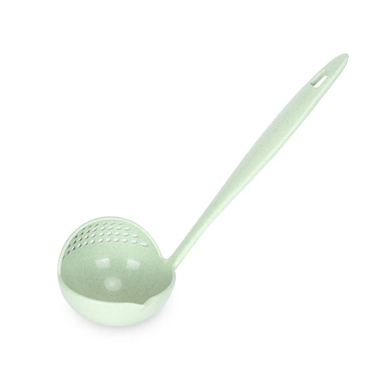 2 в 1 длинная ручка суповая ложка Сито для приготовления пищи дуршлаг для кухни Совок пластиковый фильтр столовая посуда ковш домашний кухонный дуршлаг инструмент - Цвет: green