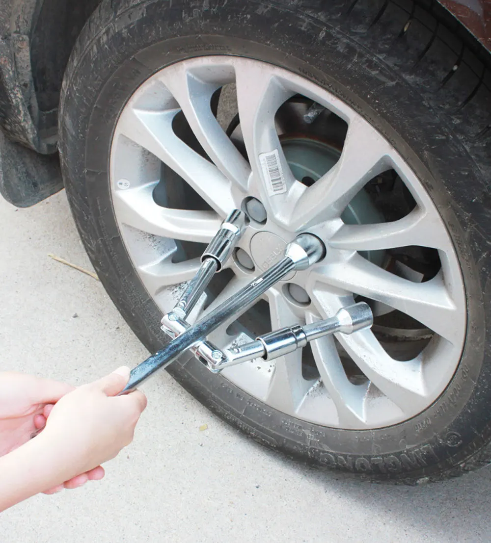 

4 Way Adjustable Fold-Down Lug Nut Drive Socket Wrench Cross-Shaped Structure 4 Kinds Of Specifications 17 / 19 / 21 / 23mm