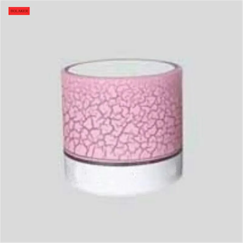 

Applicable to Bluetooth speaker girl heart retro small stereo mini wireless card creative cute u disk mobile phone subwoofer
