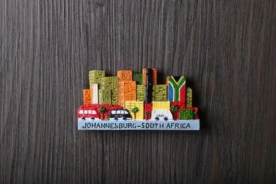 4580948078_1961915604.400x400