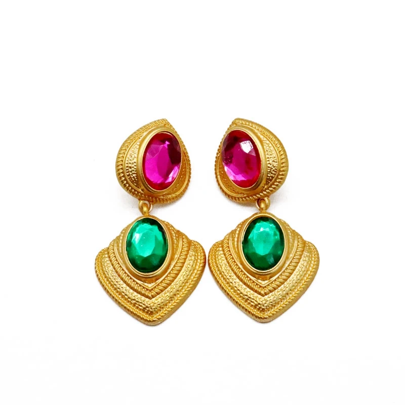

Free Shipping Mixed Color Geometric Sweet Stud Earring