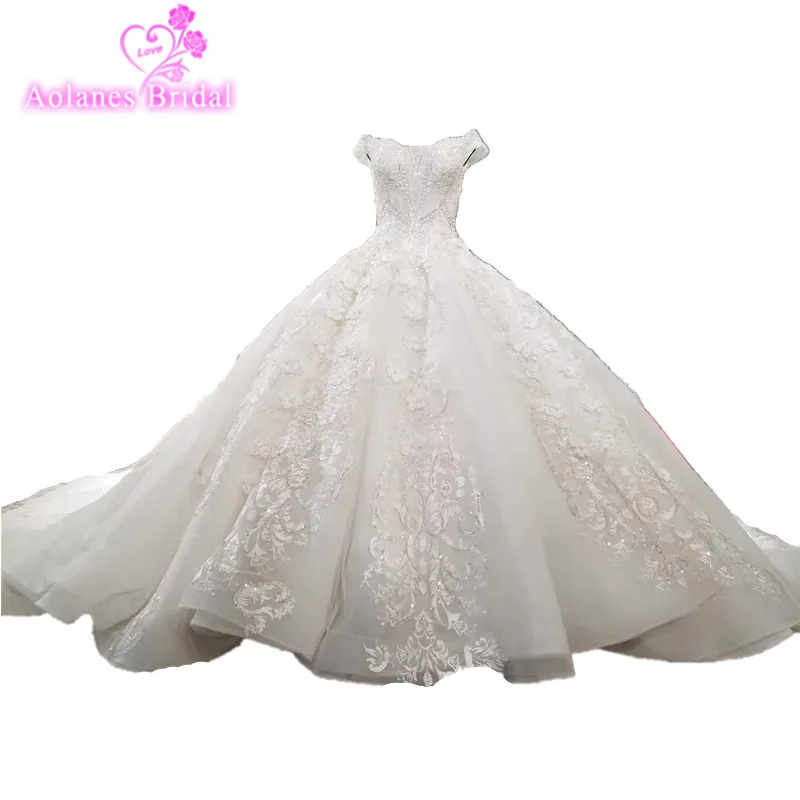 

2018 Champagne Natural White Lace Bead Tulle Wedding Dresses Sleeveless V-neck Long Train Waves Ball Gown Cap Sleeve Bride Dress