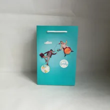 Изготовленная на заказ сверхмощная переработанная матовая ламинированная сумка-шопер синие бумажные сумочки для шоппинга с хлопковые ручки с красочный логотип напечатанный для подарка