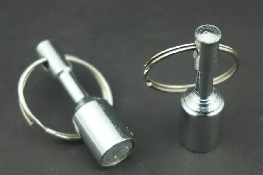 

2PCS/Lot Magnet Hook Chain Holder Key Magnetic Key Ring Holder Jewelry Rack Hook