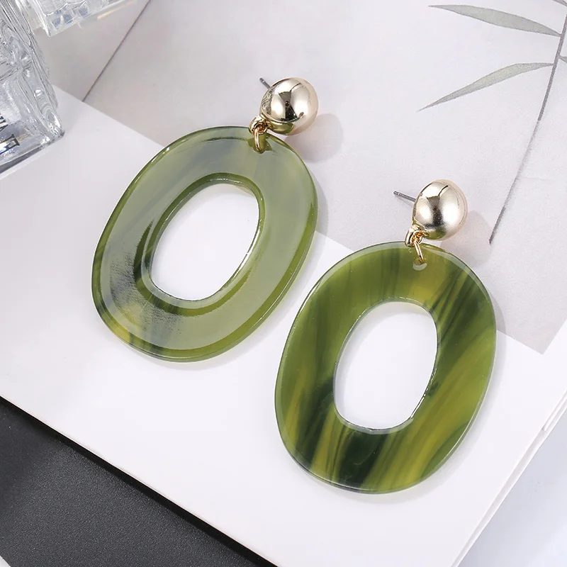 

Simple Female Geometric Oval Big Drop Earrings For Women Fashion Resin Acrylic Dangle Earring Ladies Statement Party Jewelry