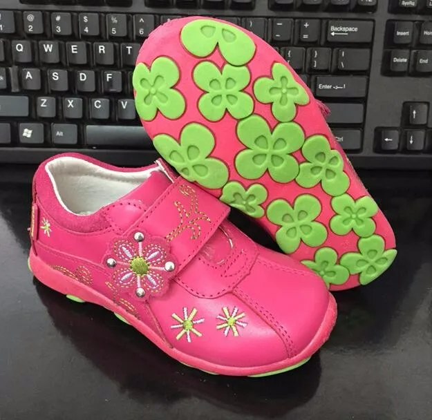 Валвелл экспорт в Италию; детская обувь; спортивные туфли для студентов; обувь принцессы; сезон весна-осень