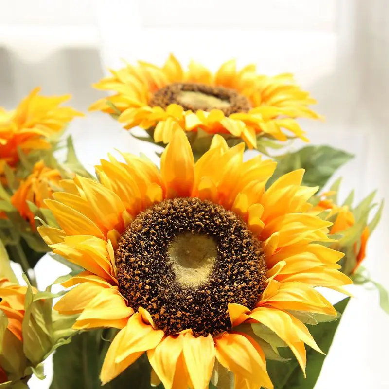 

1 bunch Big flower Sunflower Artificial Flower Fake Flores Bouquet Simulation Plastic Flowers Decorate Party Wedding Decoration