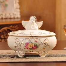Фарфоровая шкатулка цвета слоновой кости, Высококачественная Европейская керамическая декоративная домашняя коробка для конфет в виде ангела, шкатулка для украшений