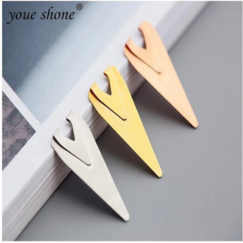 

5PIECE Metal indicator bookmark retro simple hollow Mini bookmarks for book Book clips stationery for kids