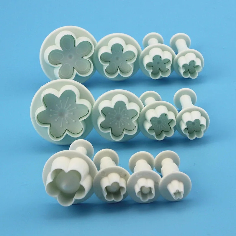 

4PCS/SET Plum Blossom Flower Fondant Plunger Molds Cutters Embosser Wintersweet Sugar Craft Moulds Fondant Cake Decorating tools