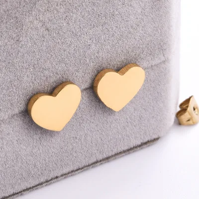 

2018 Fashion Heart Shape Geometry Round Hollow Earrings Circle High Quality Earring Stud Charm Earrings for Women Jewelry