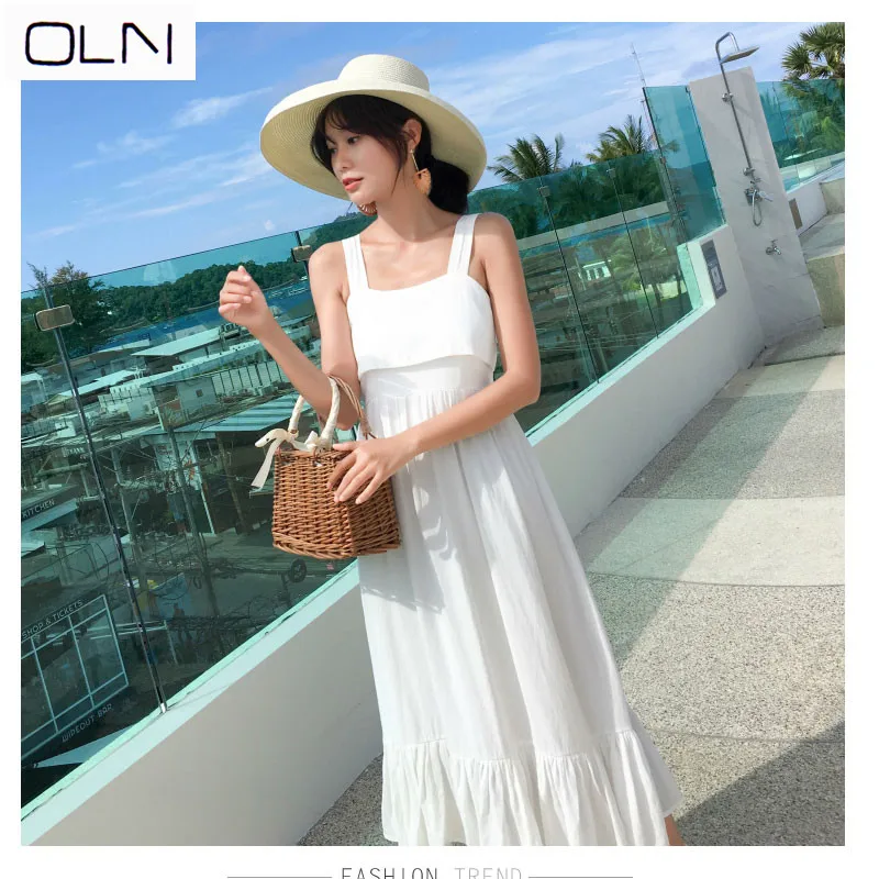 

2019 Thailand holiday super fairy long dress gentle lazy wind chic slim slim sexy strap dress for women