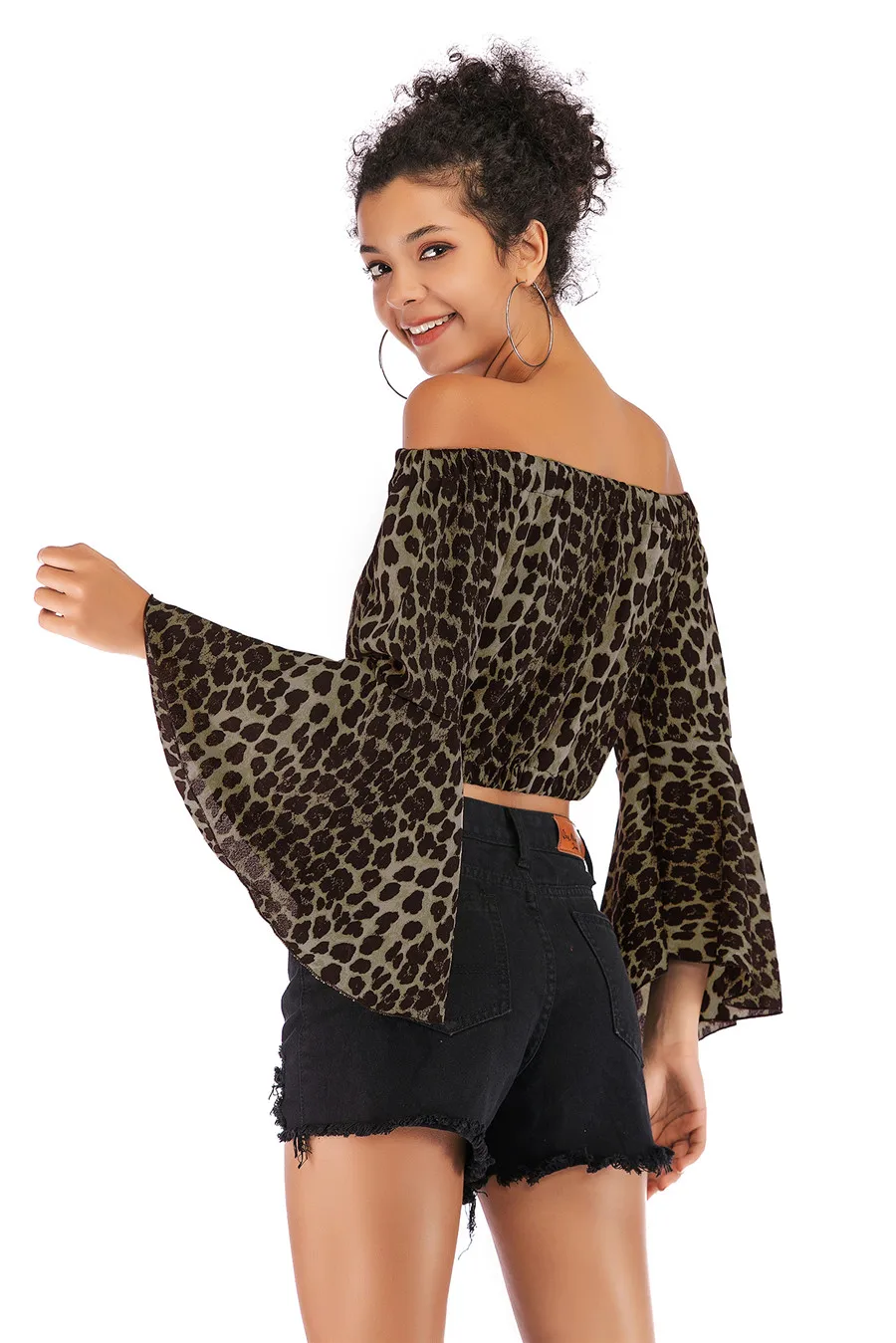Gladiolus Off Shoulder Spring Autumn Blouse Women 2019 Flare Sleeve Sexy Leopard Print Crop Top Shirt Women Blouses Ladies Tops (23)
