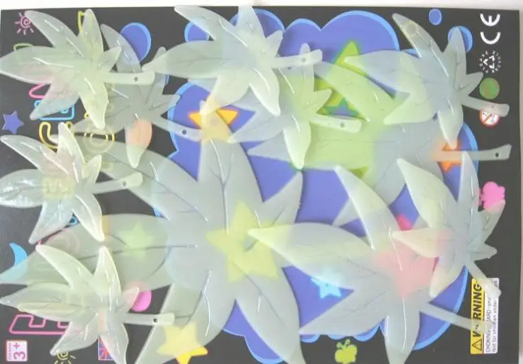 

Maple Leaves Novelty Noctilucent Luminous Plastic Wall Sticker Ceiling Decal Home Decor