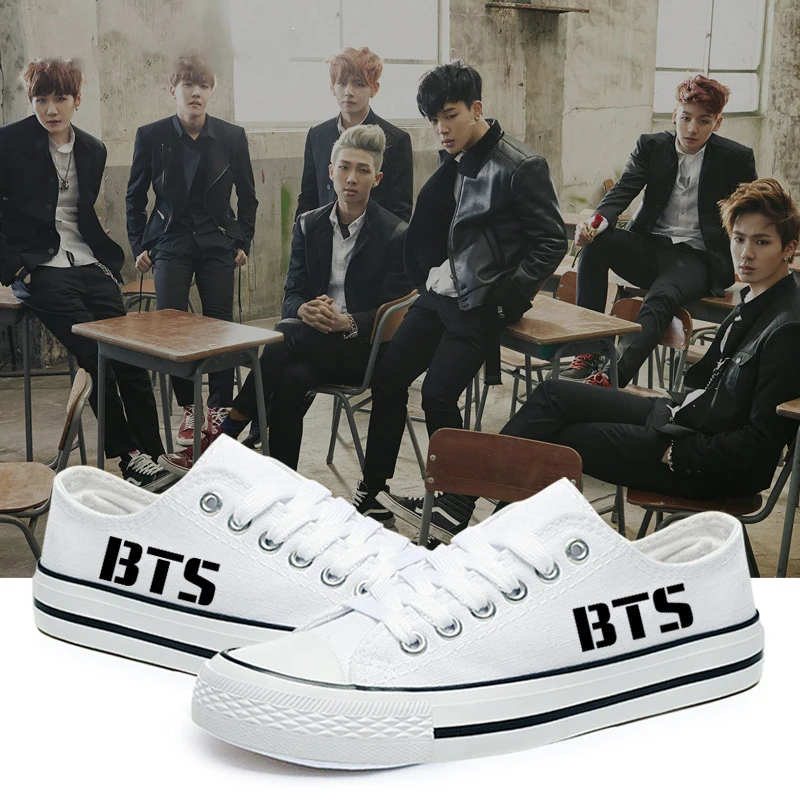 サイズ 35,44 kpop bts 2016熱い販売k,pop ファッション手描き ホワイト キャンバス漫画印刷レジャー干潟低アッパー デザイン靴
