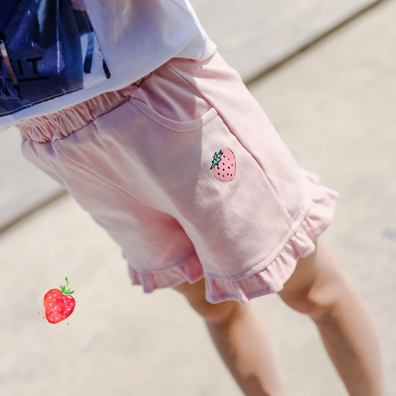 

Summer 2019 Girls Shorts Children Cotton Casual Shorts Lotus Leaf Side Strawberry Print Pocket Beach Trousers Elastic Baby Short