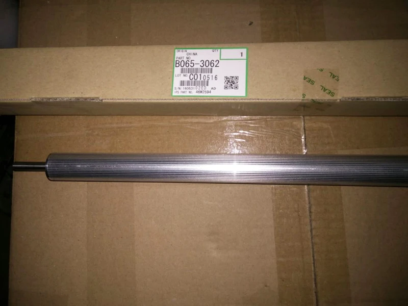 B0653062 Ricoh Development Roller Original New For Aficio AF 1060 2060 2051 1075 6001 7500 9001 2075 8000 6000 7001 AP900 B0653062 Ricoh Development Roller Original New For Aficio AF 1060 2060 2051 1075 6001 7500 9001 2075 8000 6000 7001 AP900