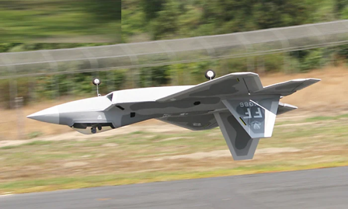 lx-f-22-b-8