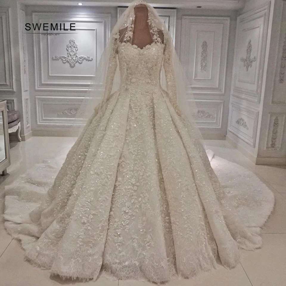 

2019 Gorgeous Beading Crystal Wedding Dresses Elegant Lace Appliques Long Bride Dress Strapless Court Train Vestido De Noiva