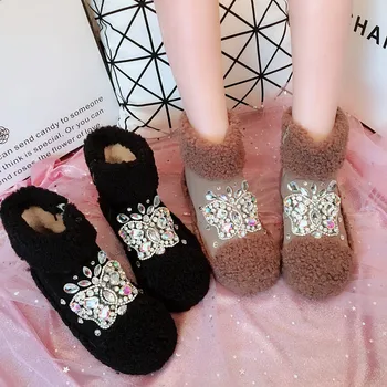 

2018 luxury handmade custom rhinestone sheep curl warmth thick women's boots trend custom luxury women's riding boots.