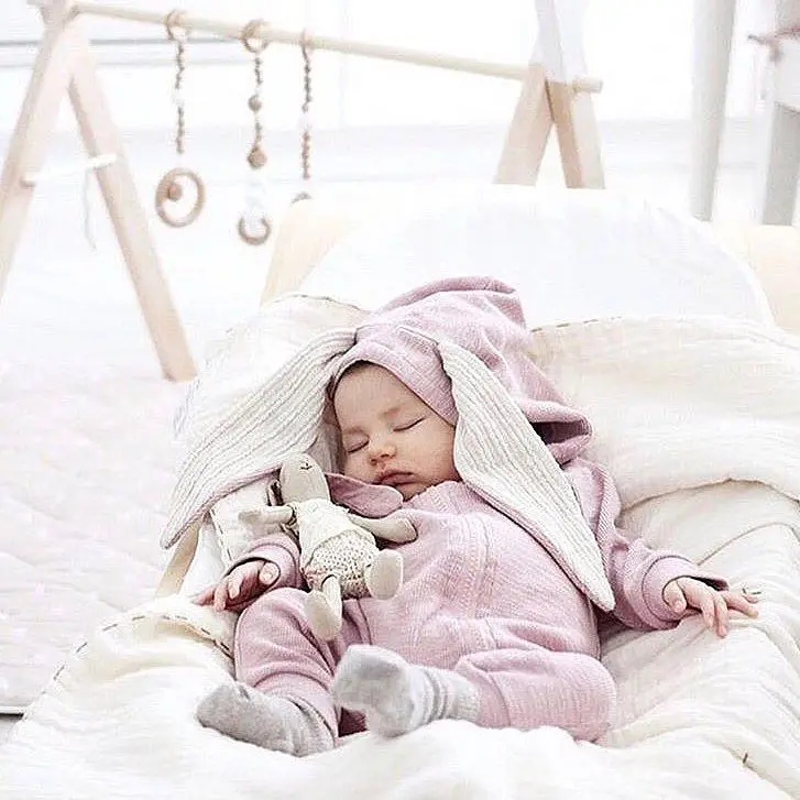 4733929668_407940580