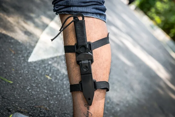 American Paratrooper Rescue Knife Leg Wrapping Tie Waist Knives Fixed Blade Hunting Straight Knife ABS Sheath American Paratrooper Rescue Knife Leg Wrapping Tie Waist Knives Fixed Blade Hunting Straight Knife ABS Sheath