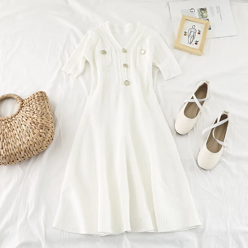 

2019 new fashion women's dresses Slim V-neck slim bottoming waist knit Mid-length dress H093