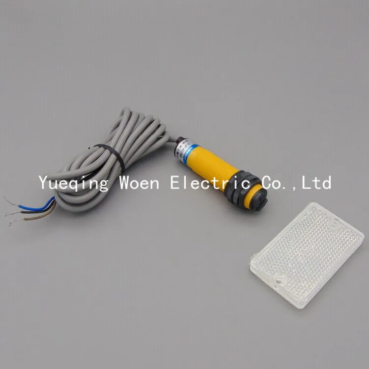 

E3F-R2NK NPN dc 24 v three wire normally open feedback reflective reflector