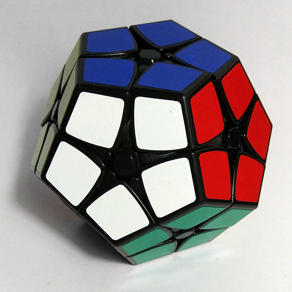 Бренд Shengshou 2x2x2 Скорость волшебный куб головоломка игровые кубики развивающие игрушки подарки для детей - Цвет: Черный