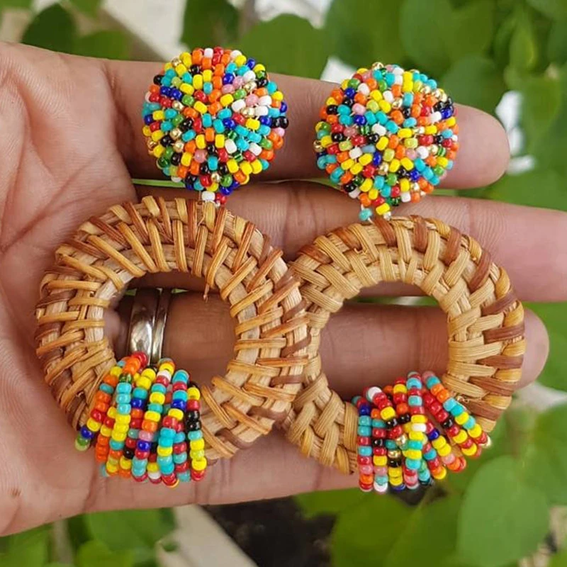 

Best lady Bohemian Rattan Knit Drop Earrings For Women Wedding Trendy Handmade Bead Party Girls Gift Dangle Statement Earrings