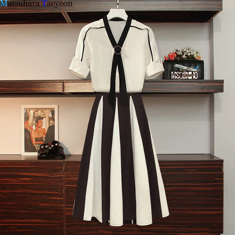 

Skirts Set Women 2019 Summer new Europe and America Black and white suit 2 piece suit Sets V-Neck Office Suit Women's Costumes