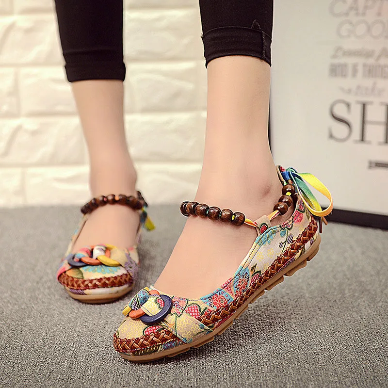 

2018 New fashion Women Ethnic Lace Up Beading Round Toe Comfortable Flats Colorful Loafers casual embroidered cotton shoes