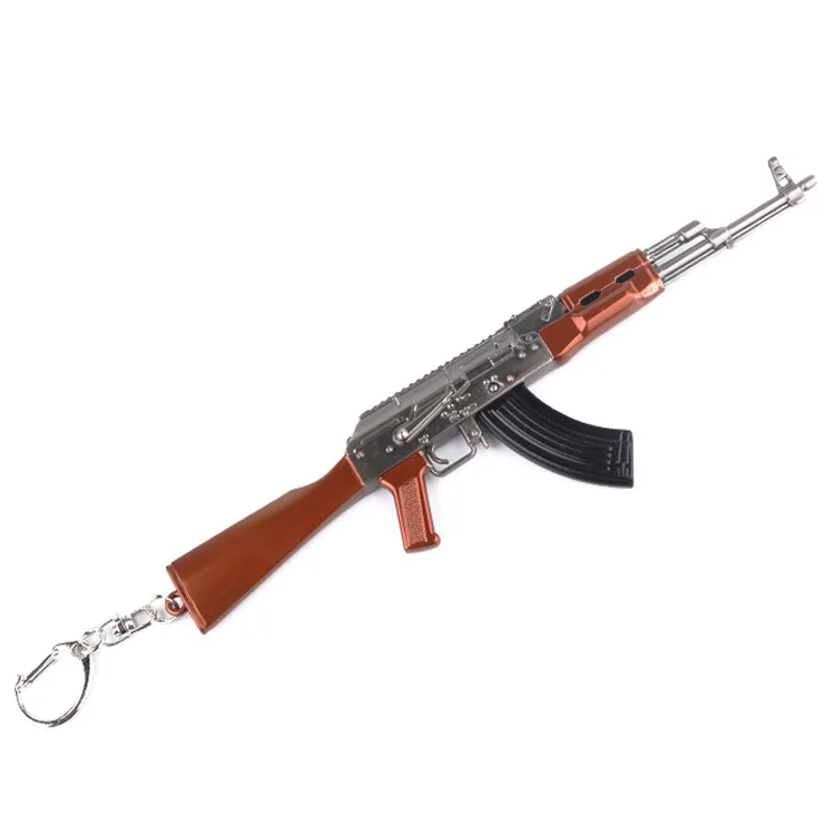 Goede 18 cm 98 k AKM M16A4 AWM Model Pistool Sleutelhanger Hanger Mini Metalen Speelgoed Pistool Speelgoed Legering Wapen Collection Gift voor Kinderen