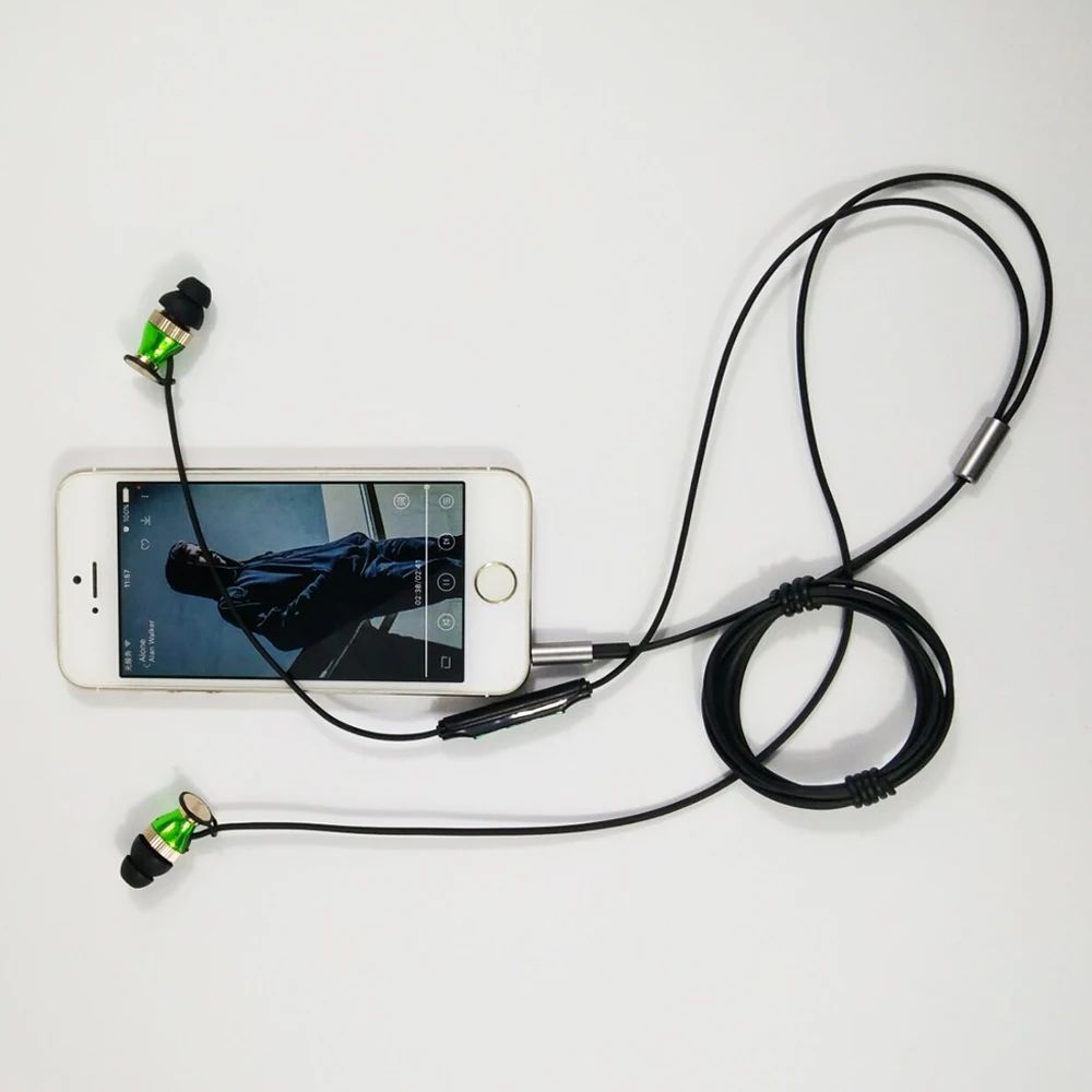 H606 earphone green real show